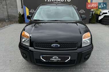 Хетчбек Ford Fusion 2010 в 