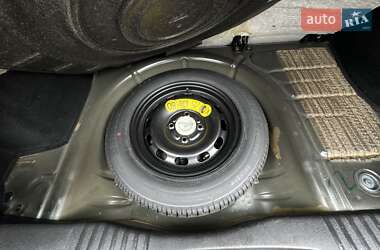 Хетчбек Ford Fusion 2010 в 
