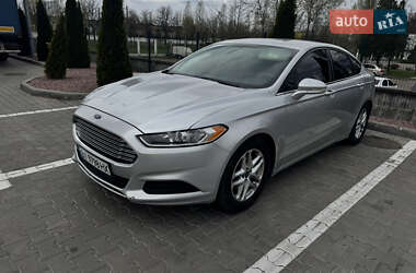 Ford Fusion 2014