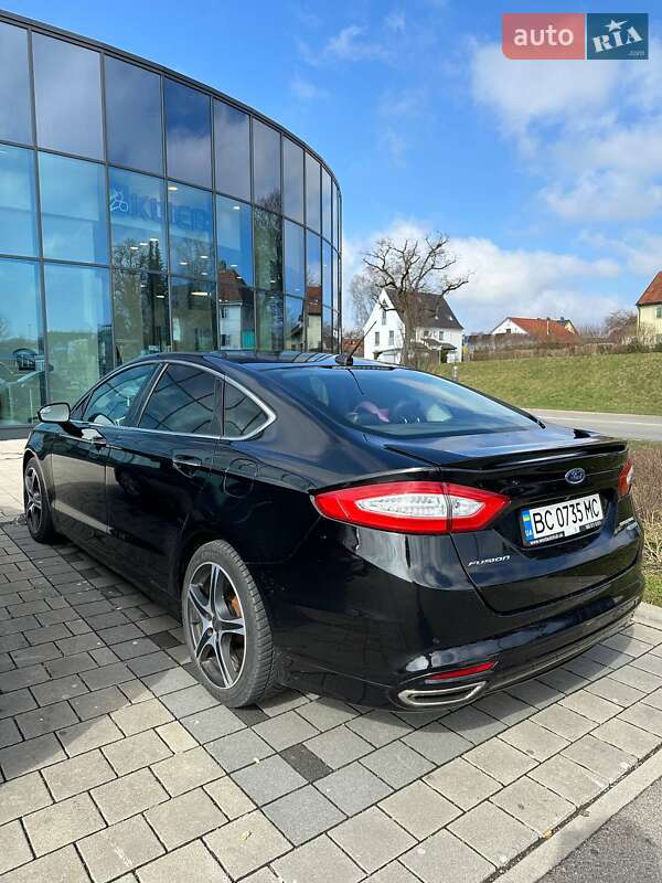 Седан Ford Fusion 2015 в Львове