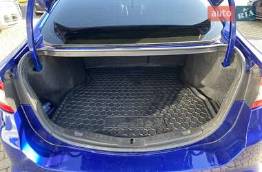 Седан Ford Fusion 2015 в 