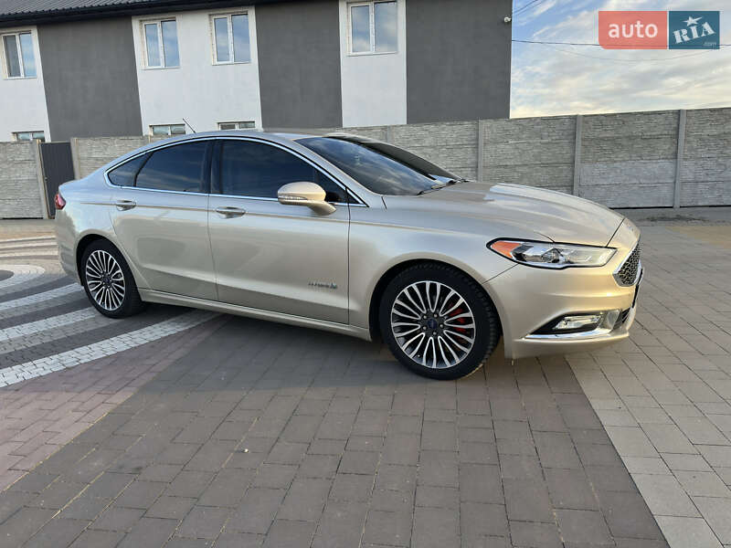 Ford Fusion 2017