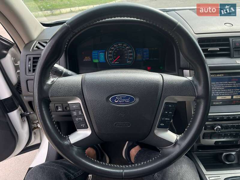 Седан Ford Fusion 2011 в Николаеве фото 21 Седан Ford Fusion 2011 в Николаеве