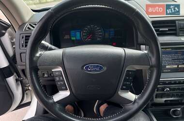 Седан Ford Fusion 2011 в 