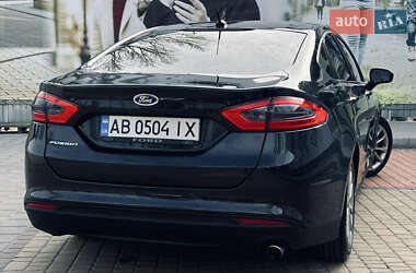 Седан Ford Fusion 2014 в 