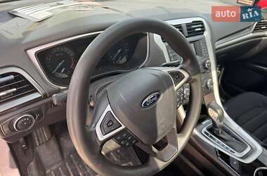 Седан Ford Fusion 2014 в 
