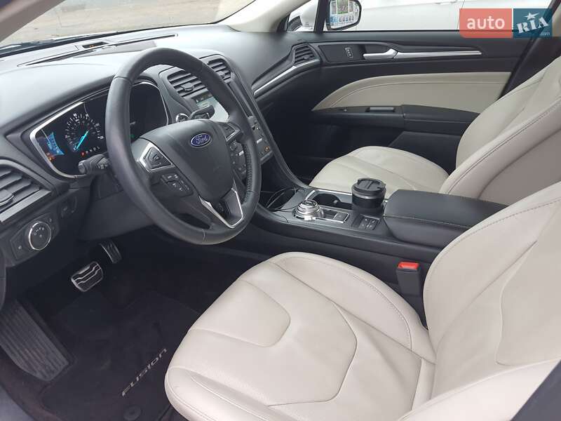 Седан Ford Fusion 2017 в Одессе