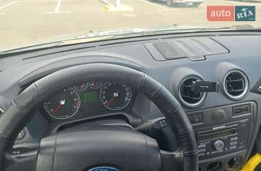Хэтчбек Ford Fusion 2008 в 