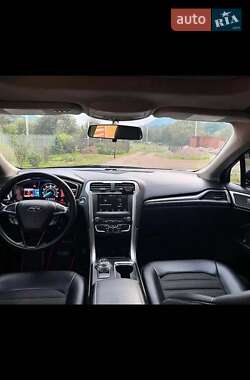 Седан Ford Fusion 2016 в Києві