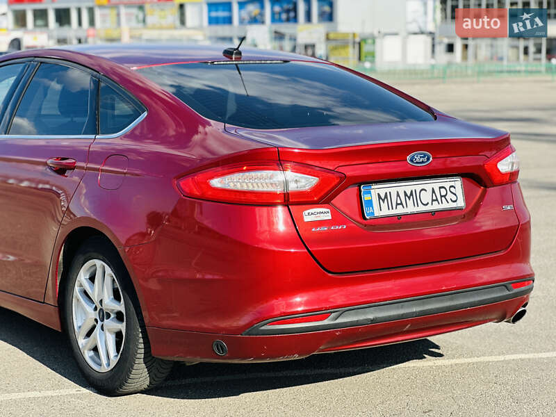 Седан Ford Fusion 2014 в Харкові