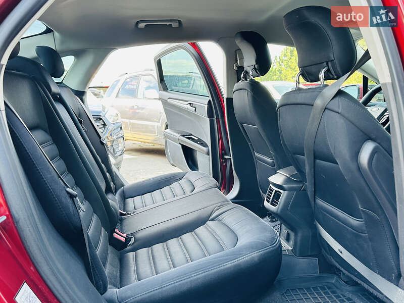 Седан Ford Fusion 2014 в Харкові