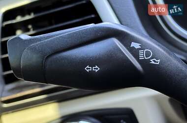 Седан Ford Fusion 2013 в 