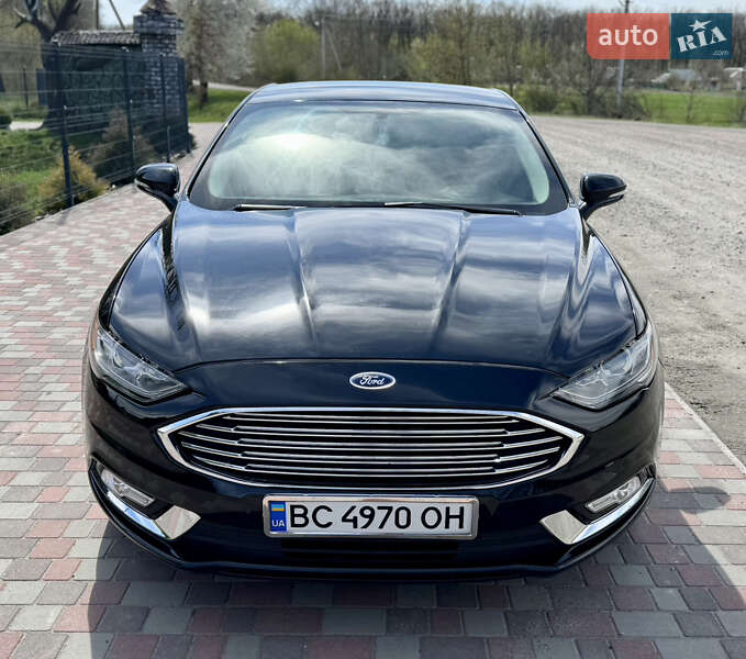 Седан Ford Fusion 2017 в Попельне