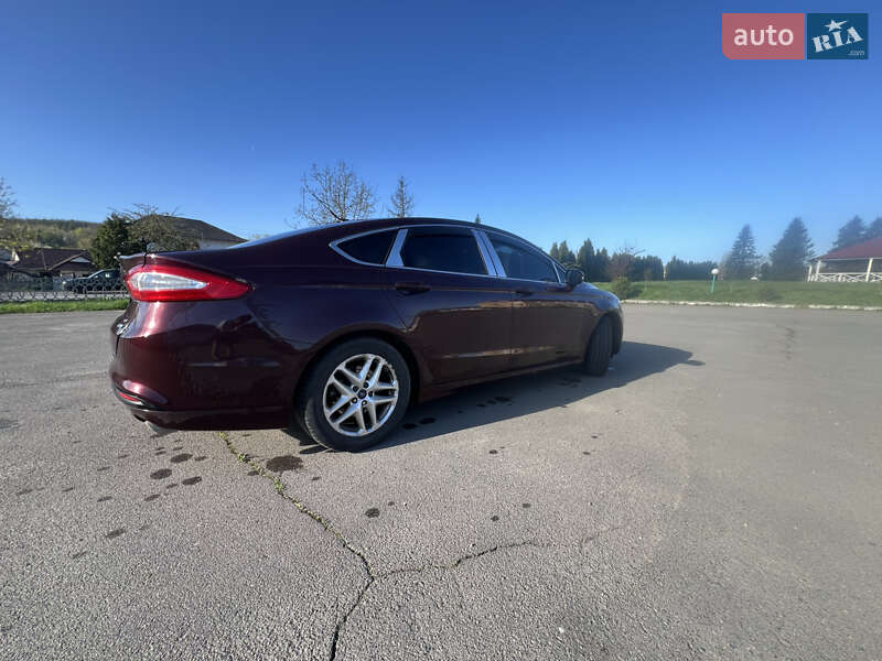 Седан Ford Fusion 2013 в Івано-Франківську