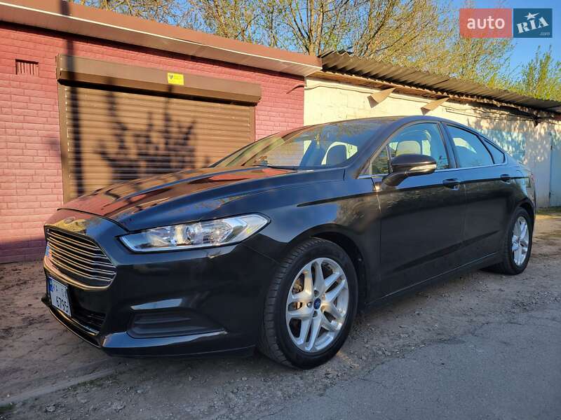 Седан Ford Fusion 2013 в Желтых Водах