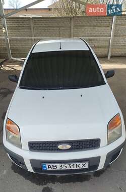 Хэтчбек Ford Fusion 2008 в 