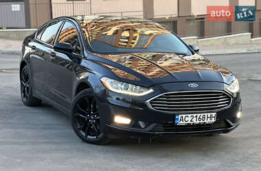 Седан Ford Fusion 2020 в 