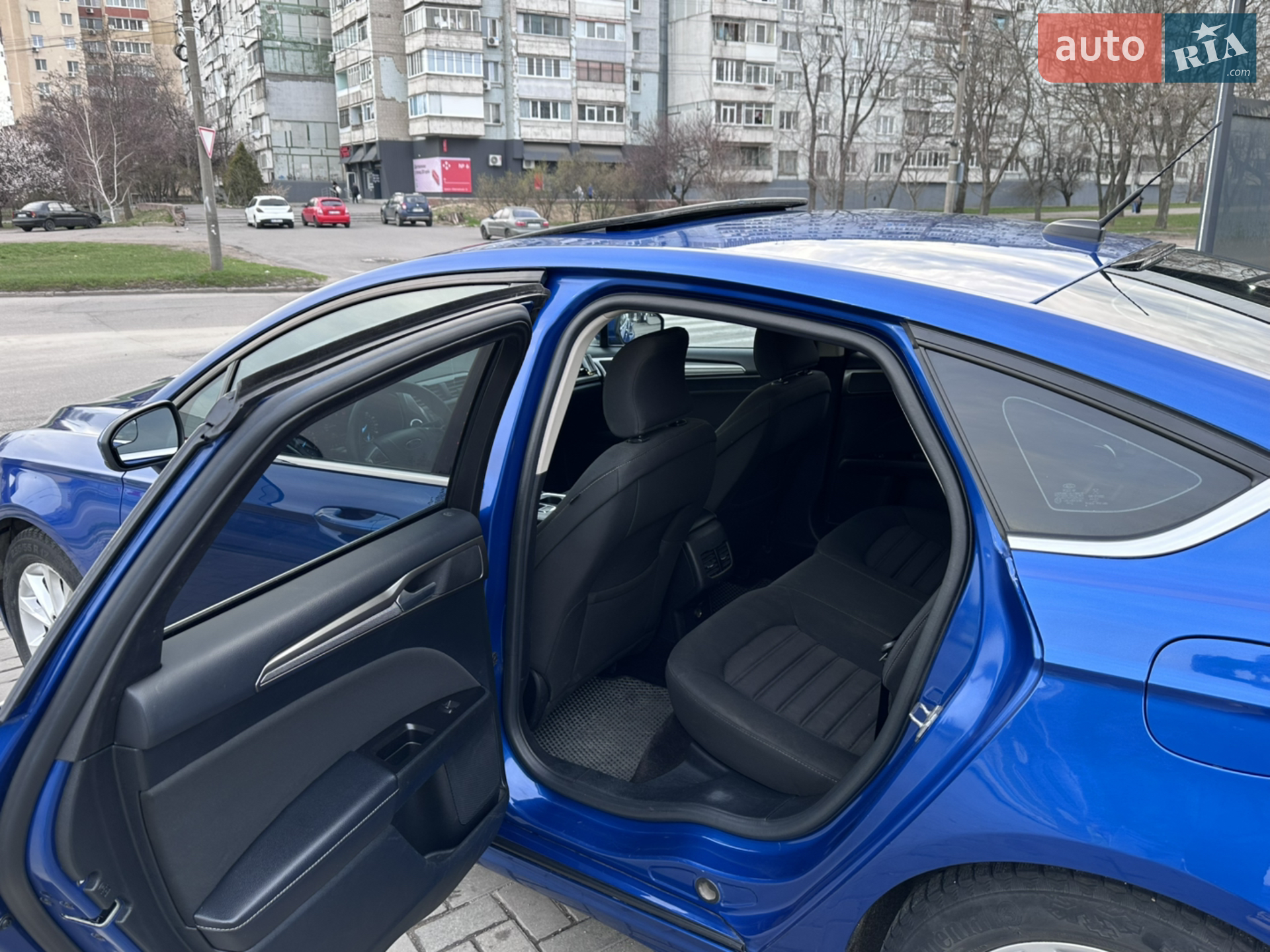 2016 Ford Fusion - мініатюра 11