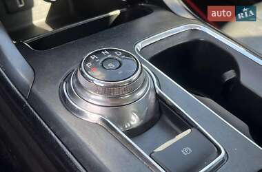 Седан Ford Fusion 2016 в 