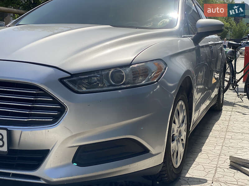 Ford Fusion 2012