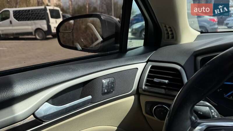 Ford Fusion 2013
