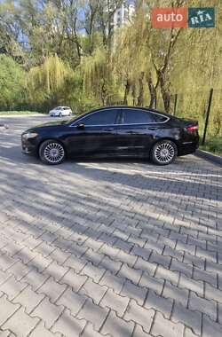 Седан Ford Fusion 2014 в 