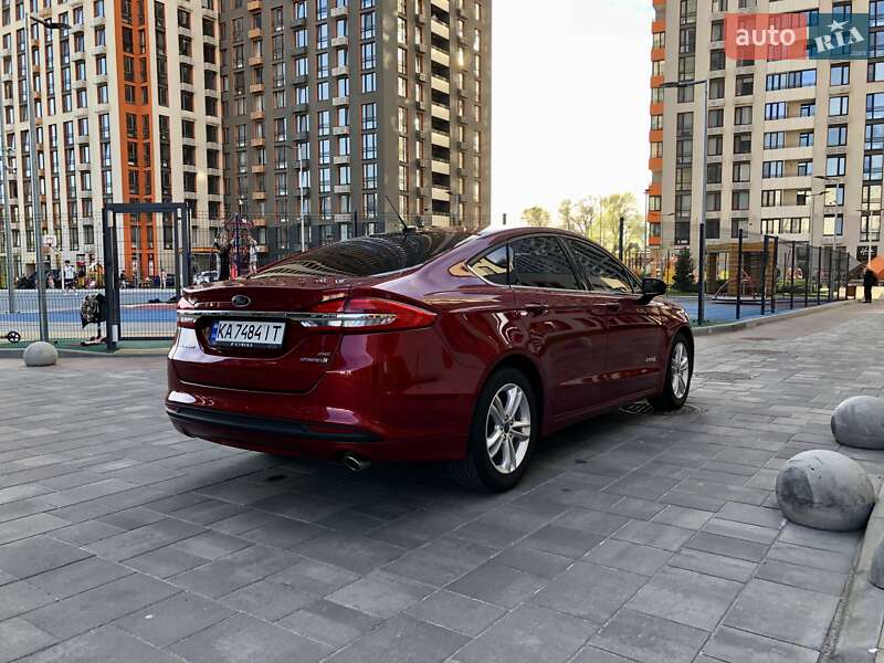 Седан Ford Fusion 2018 в Киеве