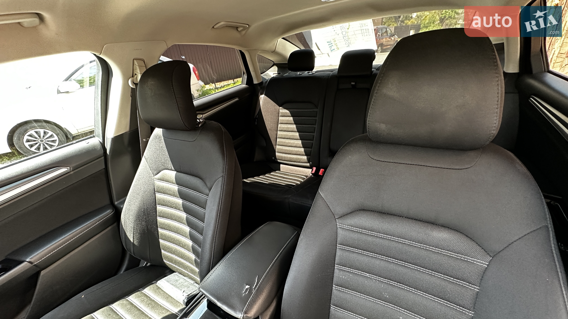 2014 Ford Fusion - мініатюра 20