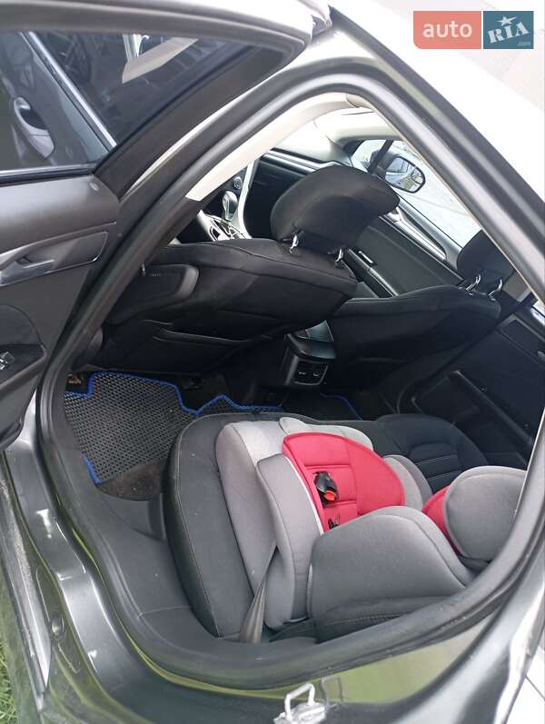 Седан Ford Fusion 2014 в Львове