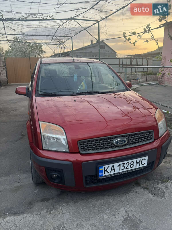 Хэтчбек Ford Fusion 2008 в Первомайске фото 2 Хэтчбек Ford Fusion 2008 в Первомайске