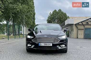 Седан Ford Fusion 2017 в 