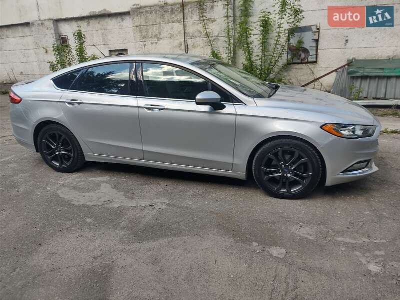 Седан Ford Fusion 2018 в Киеве