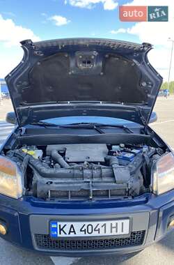 Хэтчбек Ford Fusion 2011 в 