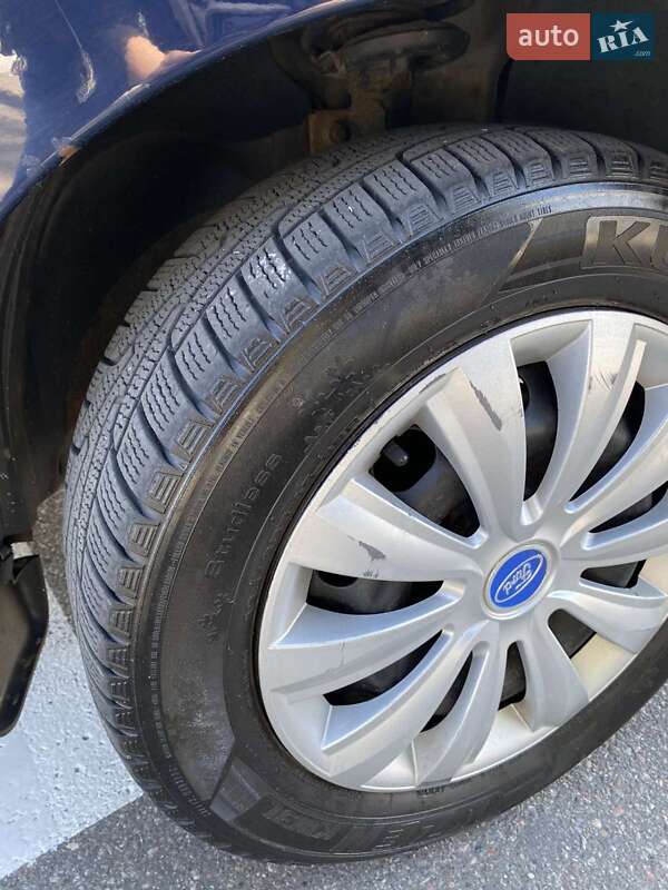 Хэтчбек Ford Fusion 2011 в Киеве