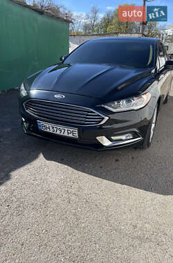 Седан Ford Fusion 2018 в 