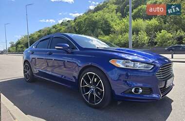 Седан Ford Fusion 2016 в Киеве