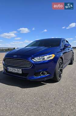 Седан Ford Fusion 2016 в 
