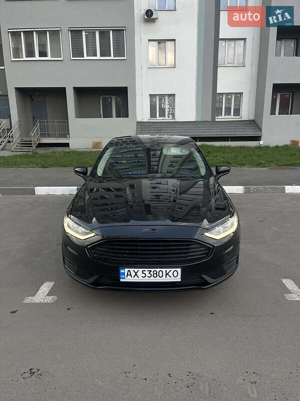 Ford Fusion 2019