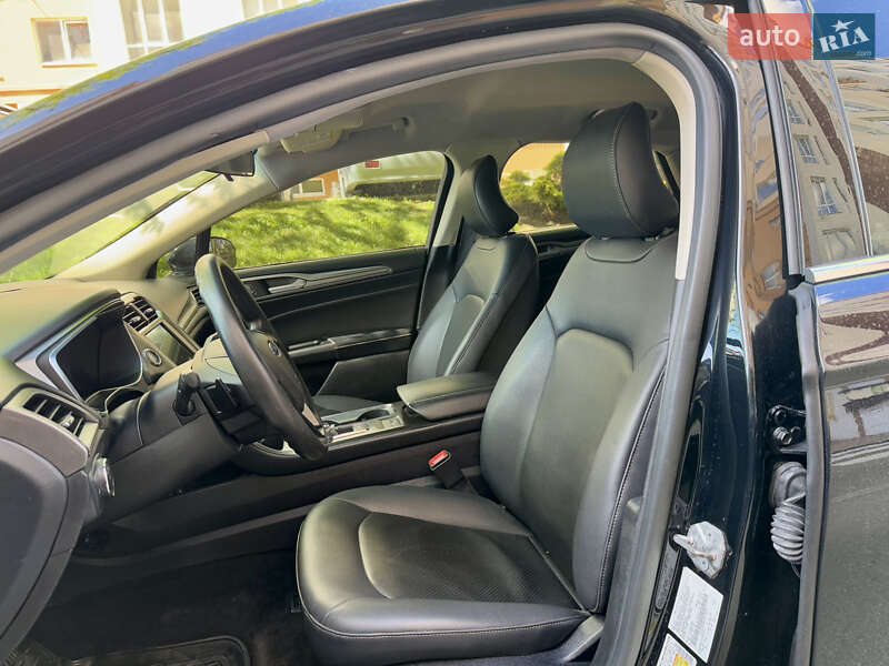 Седан Ford Fusion 2017 в Киеве