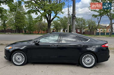 Седан Ford Fusion 2014 в 