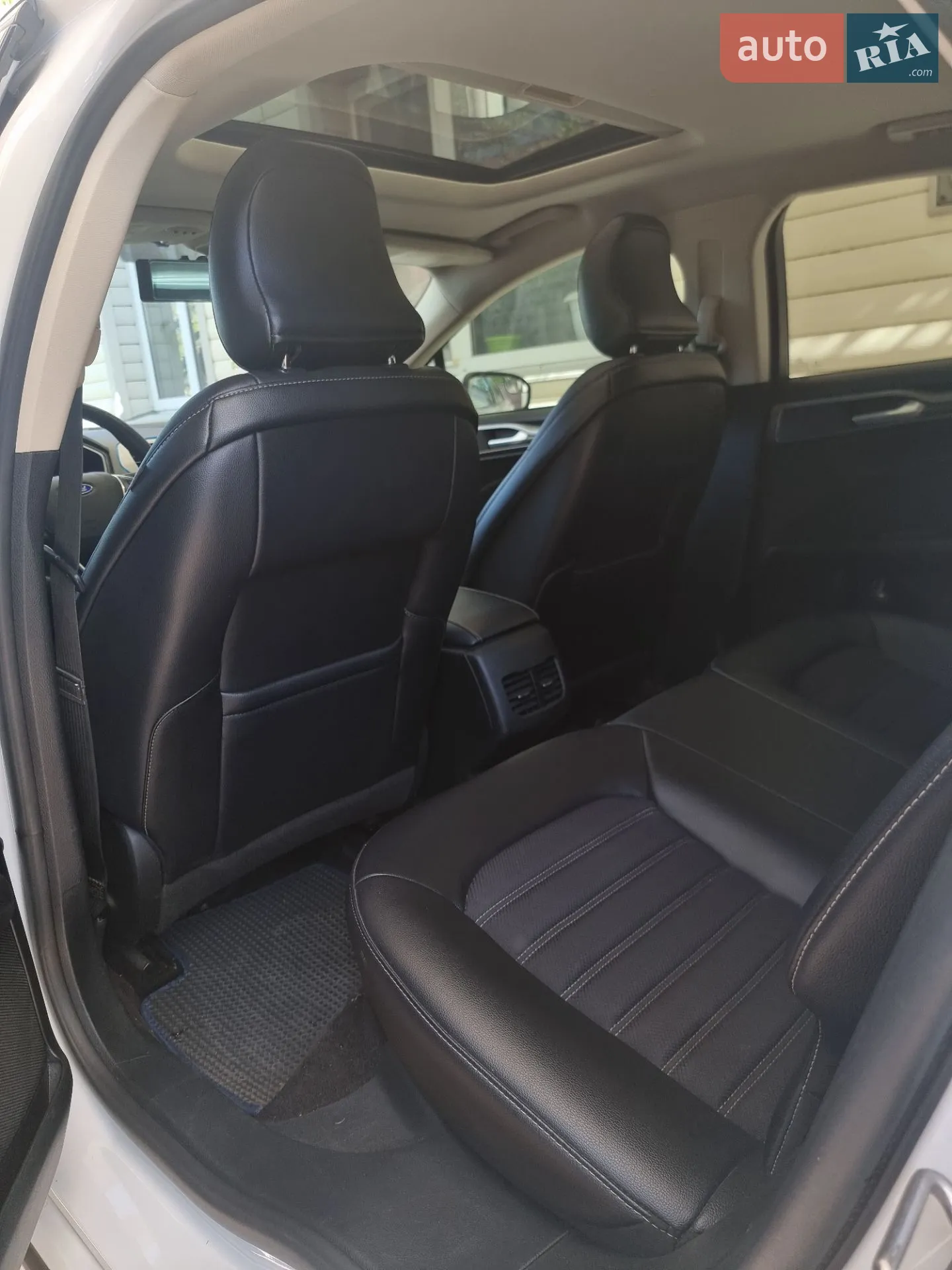 2016 Ford Fusion - мініатюра 17