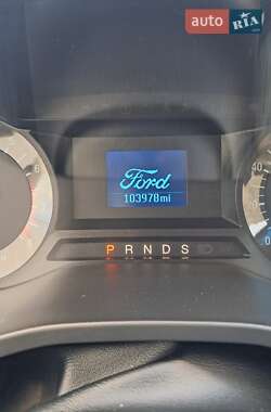 Седан Ford Fusion 2013 в 