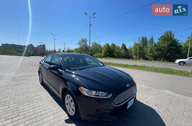 Седан Ford Fusion 2014 в 
