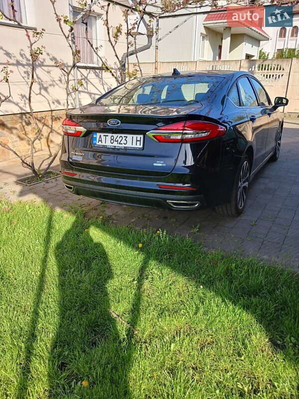 Седан Ford Fusion 2020 в Івано-Франківську
