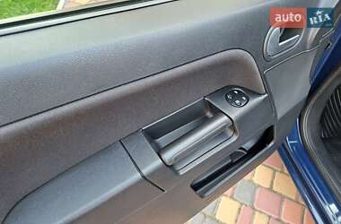 Хэтчбек Ford Fusion 2008 в 