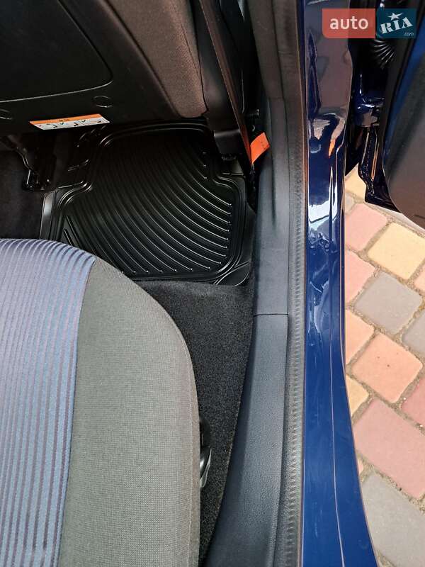Хэтчбек Ford Fusion 2008 в Умани