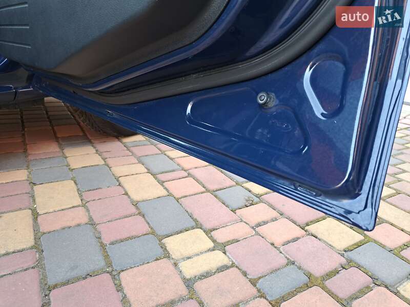 Хэтчбек Ford Fusion 2008 в Умани