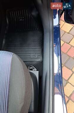 Хэтчбек Ford Fusion 2008 в 