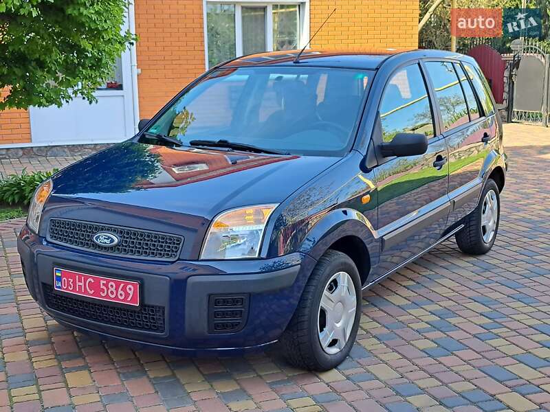 Хэтчбек Ford Fusion 2008 в Умани