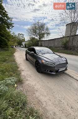 Седан Ford Fusion 2015 в Одесі